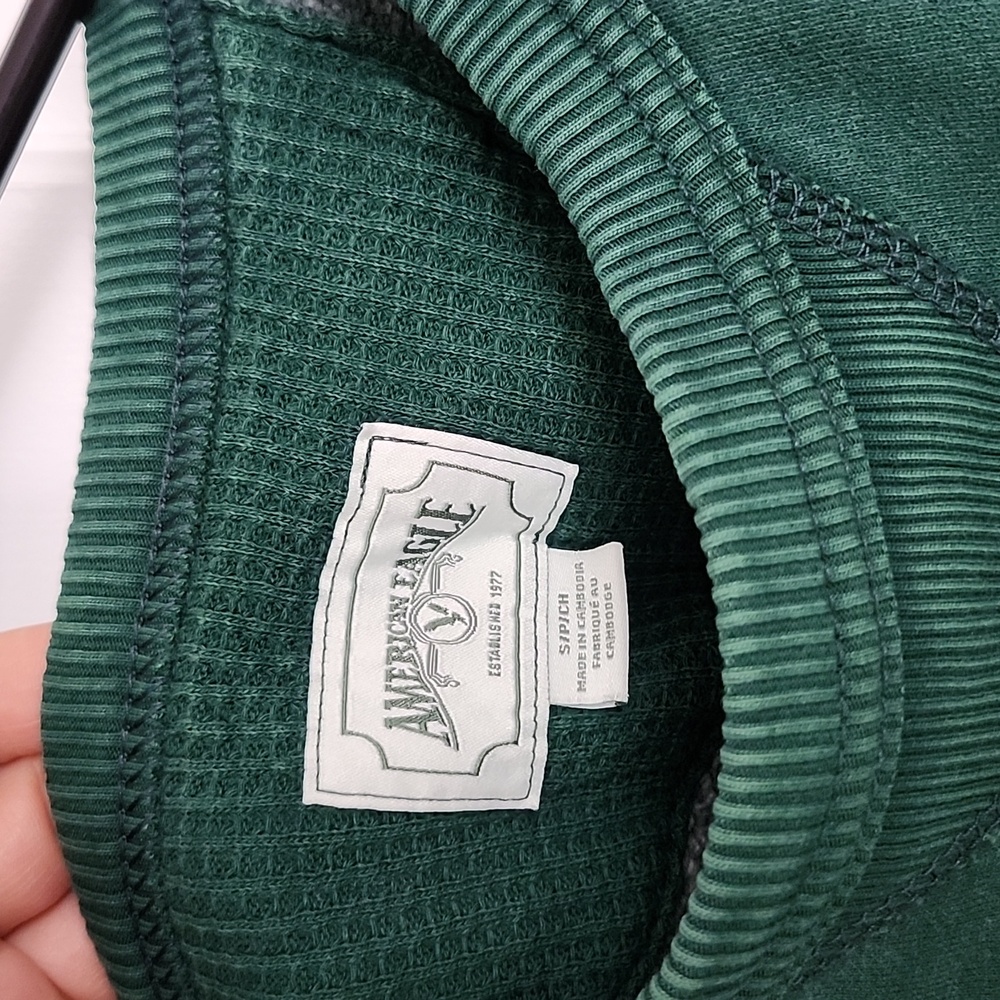 Womens Sweater - Picture 4 of 10